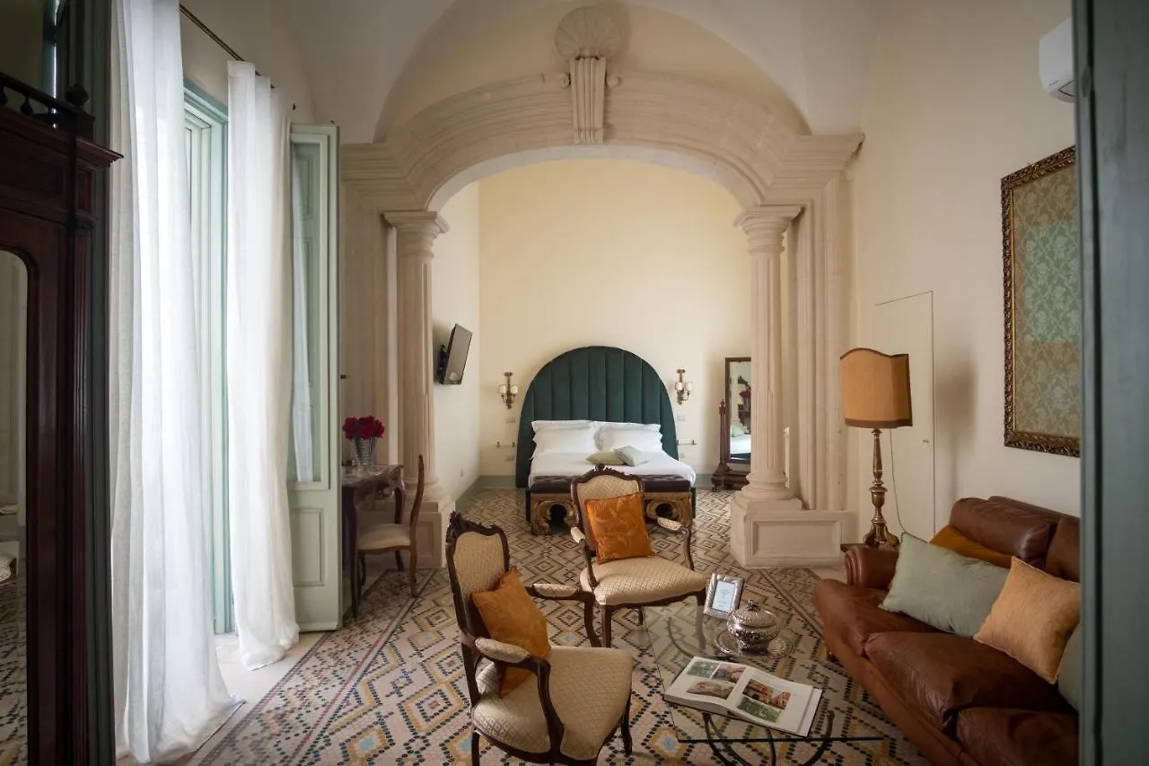 Palazzo Guido Bed & Breakfast Lecce 3*,  Italy
