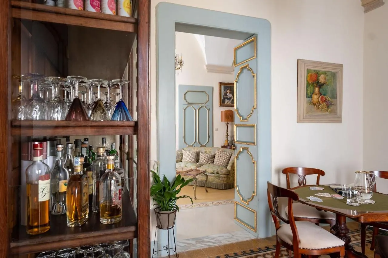 Palazzo Guido Bed & Breakfast Lecce