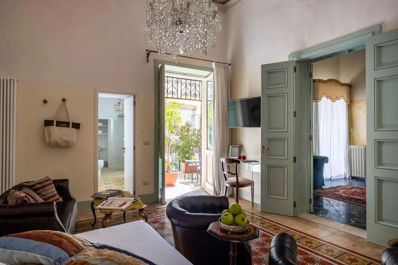 Palazzo Guido Bed & Breakfast Lecce Italy