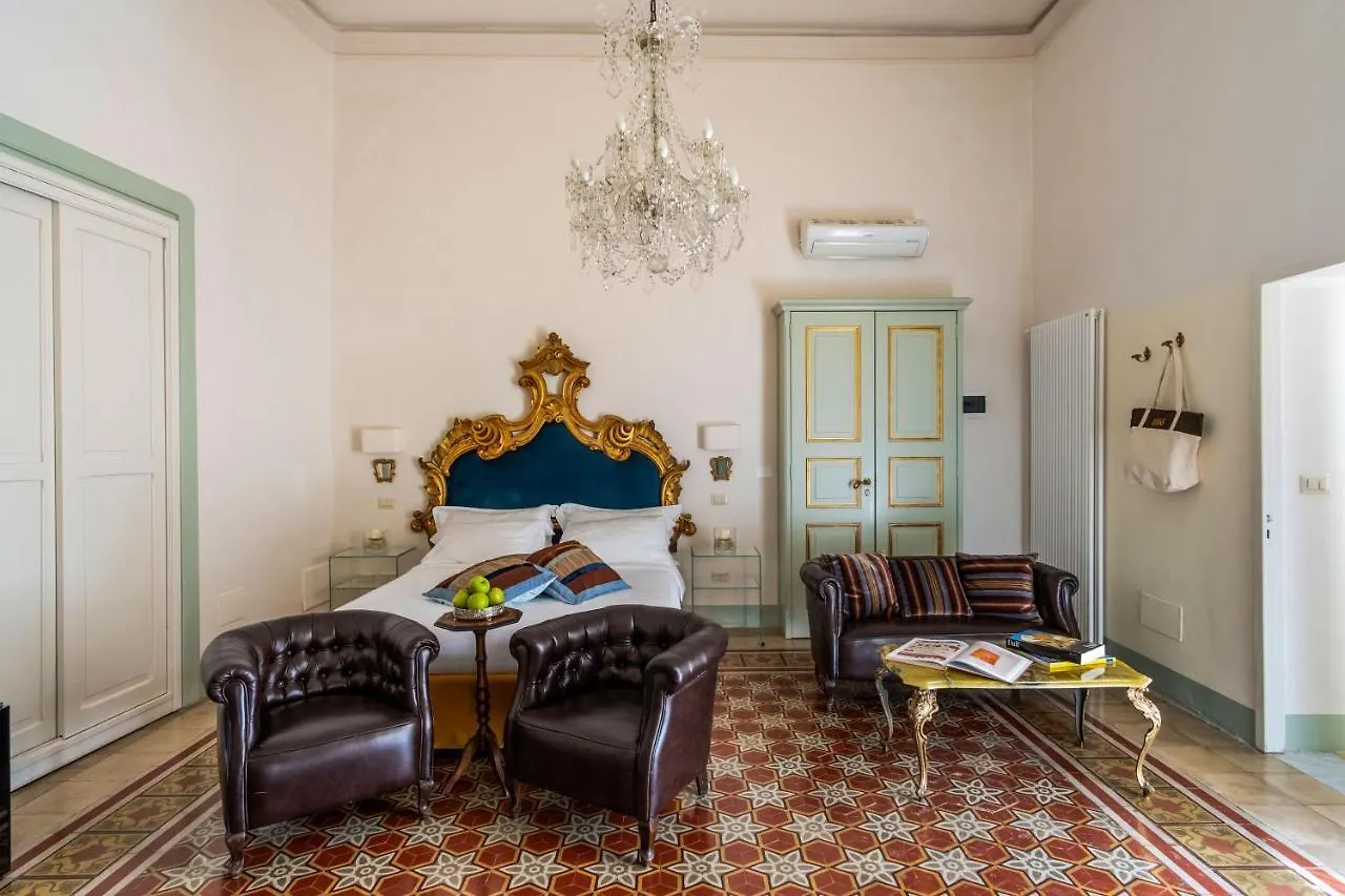 Palazzo Guido Bed & Breakfast Lecce 3*,  Italy