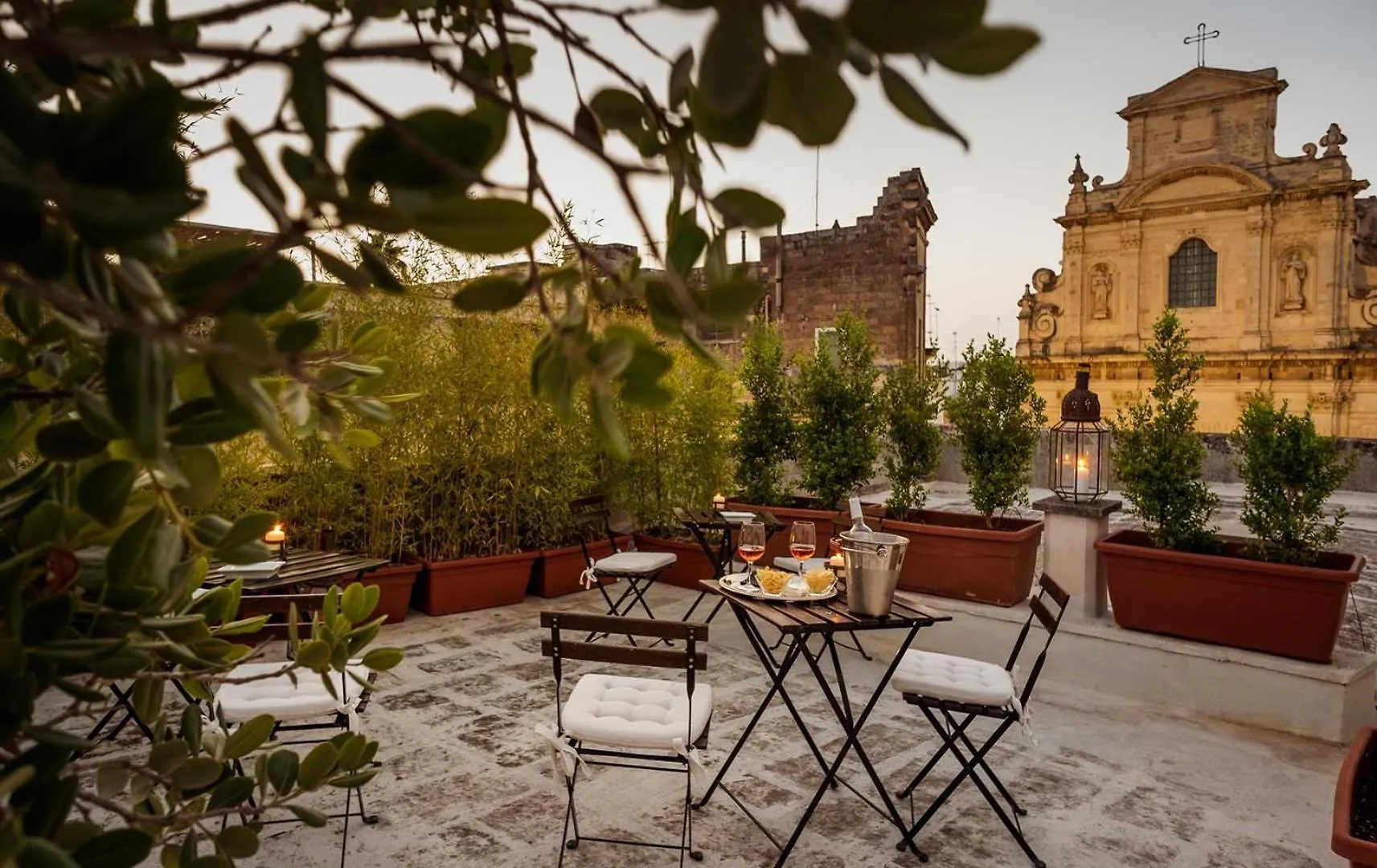 Palazzo Guido Bed & Breakfast Lecce Italy